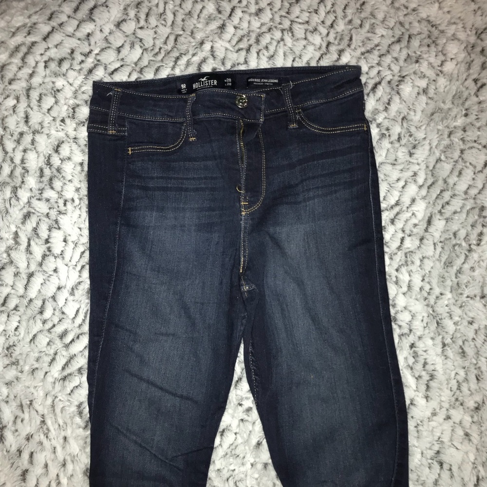 Hollister jeans